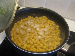 Kikkareet kiehumassa 300x225 Arabialainen soirée